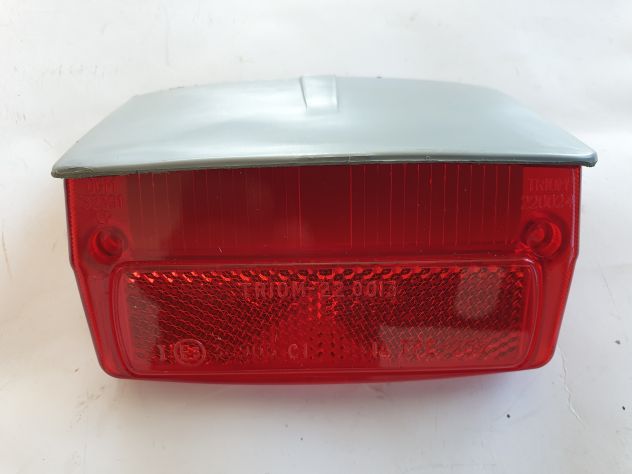 FANALE POSTERIORE TRIOM VESPA 50 SPECIAL - Foto 2