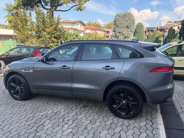 Jaguar F-Pace 2.0 D 180 CV AWD aut. R-Sport - Foto 6