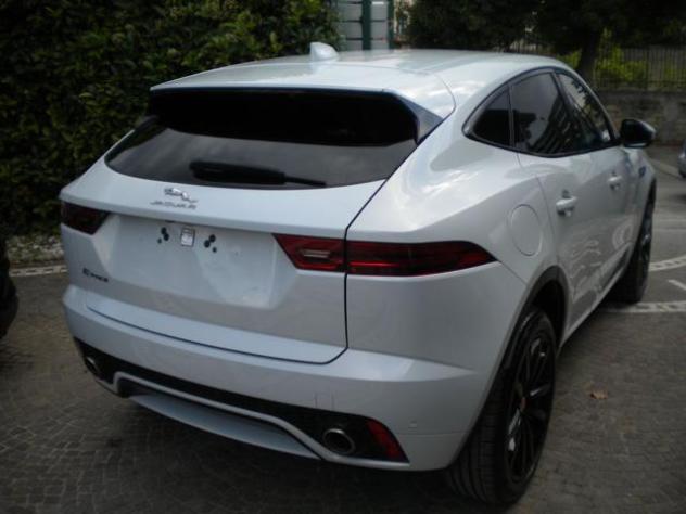 JAGUAR E-Pace 2.0D 180 CV AWD aut. R-Dynamic HSE rif. 24234312 - Foto 6
