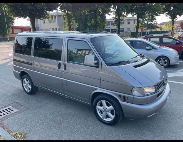 Volkswagen multivan 2.5 tdi - Foto 9