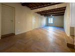 Appartamento in vendita a Lucca 180 mq  Rif: 1303066