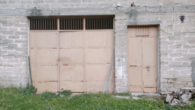 Terreno i mq 15.000 con caseggiato - Foto 5