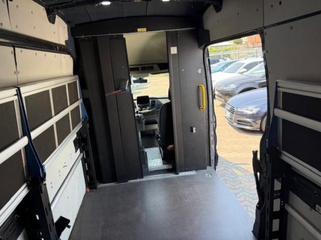 FORD Transit 350 2.0 EcoBl. 130CV PL-TM Combi compl. pian. Tren rif. 23829847 - Foto 5