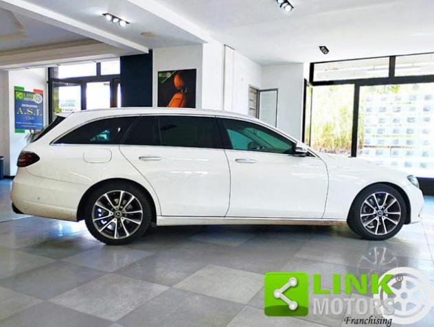 MERCEDES-BENZ E 220 d S.W. Auto Business Sport rif. 23996471 - Foto 4