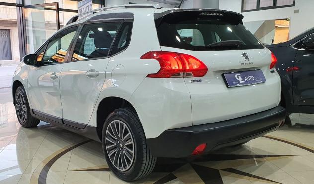 Peugeot 2008 BlueHDi 100 S&S - Foto 4