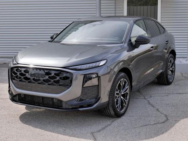AUDI Q3 Sportback NEW 2.0 Tdi 150cv S-tr. S-line edition rif. 23746596