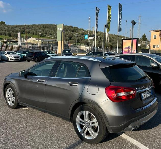 Mercedes-Benz GLA GLA 180 d Automatic Premium - Foto 2