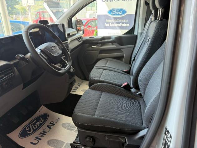 FORD Transit Custom 320L1 VAN DOPPIA CABINA TITANIUM 2.0TD 136CV rif. 23736817 - Foto 8