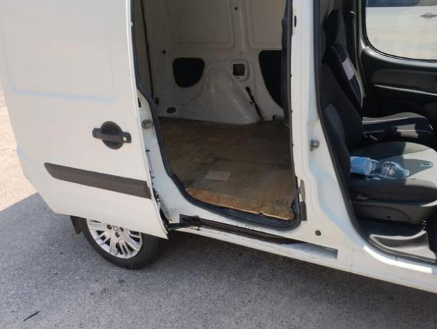 FIAT DOBLO' 1.9 JTD 105 CV 2 POSTI rif. 23851341 - Foto 6