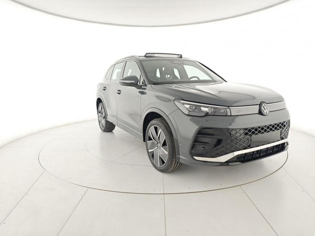 Volkswagen Tiguan 2.0 TDI 193 CV DSG 4MOTION R-Line Plus +TETTO APRIBILE