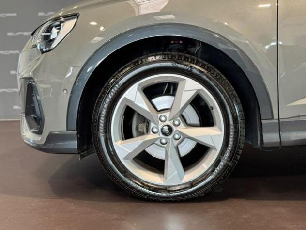 AUDI Q3 SPB 35 TDI S tronic S line edition rif. 24134010 - Foto 8