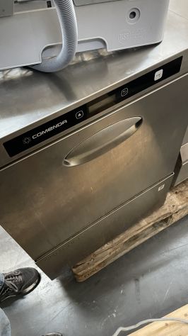 LAVASTOVIGLIE FRONTALE CESTO 50X50 USATA REVISIONATA
