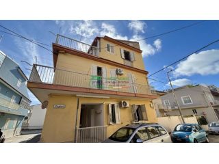 Rif. 2458 - Appartamento in centro a Marina di Ragusa a pochi passi dal mare