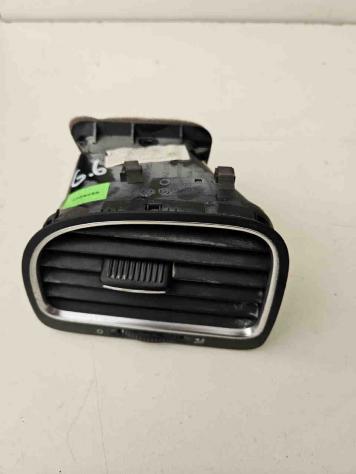 BOCCHETTA ARIA CRUSCOTTO SX VOLKSWAGEN Golf 6 Berlina (0812)