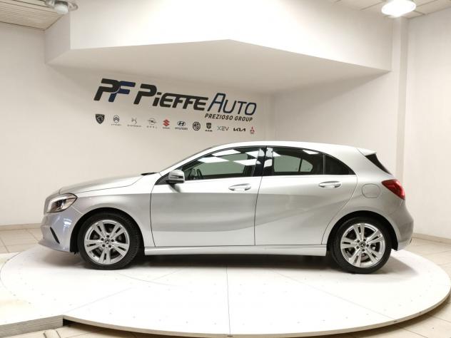 Mercedes-Benz Classe A A 180 d Automatic Sport - Foto 2