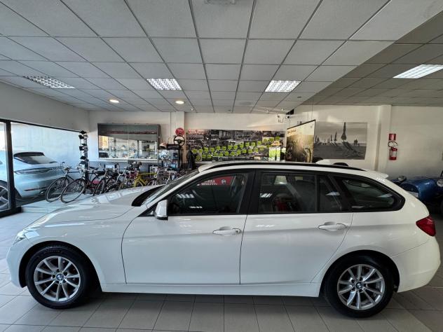 Bmw 316d Touring AUTOMATICO FULL OPTIONAL SEMPRE TAGLIANDATO - Foto 4