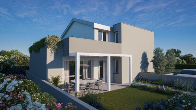 Villa di 230 m² con più di 5 locali e box auto doppio in vendita a Mirano