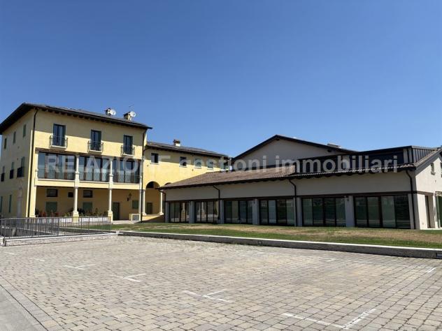 TRIPLEX IN A RESIDENTIAL COMPLEX FOR RENT IN VICENZA