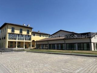 TRIPLEX IN A RESIDENTIAL COMPLEX FOR RENT IN VICENZA