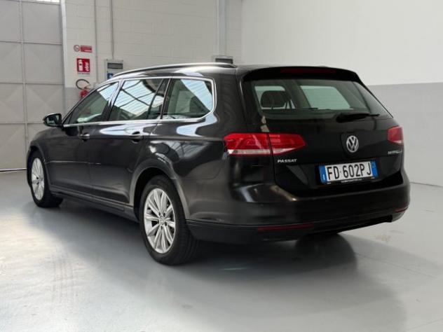 VOLKSWAGEN Passat Variant 2.0 TDI DSG Comfortline BlueMotion Technology rif. 24073043 - Foto 6
