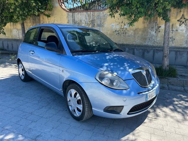 Lancia Ypsilon 1.2 69 CV Unyca - Foto 3