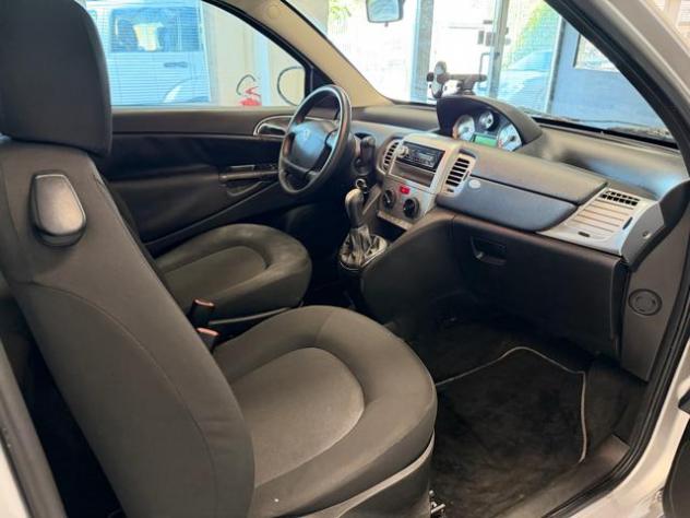 LANCIA Ypsilon 1.3 MJT 75 CV Unyca rif. 23799544 - Foto 8