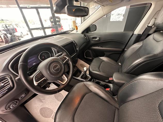 Jeep Compass 2.0 Multijet II aut. 4WD Longitude - Foto 8
