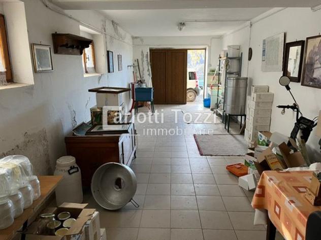 APPARTAMENTO di 5 vani e di 120 mq (SEMPRONIANO - SEMPRONIANO BELVEDERE) rif. 03375V5 - Foto 3