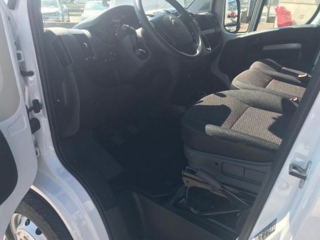 Citroen Jumper 35 L4 2.2 bluehdi 140cv S&S furgon.Box - Foto 9