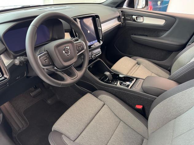 Volvo XC40 B3 automatico Plus Dark - Foto 7
