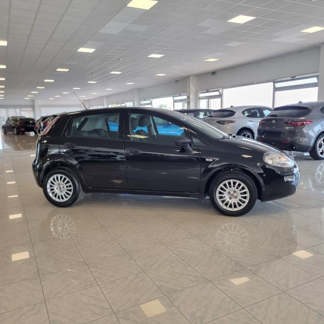 FIAT PUNTO POP 1.3 Mj 75cv 5p Euro 5B - Foto 4