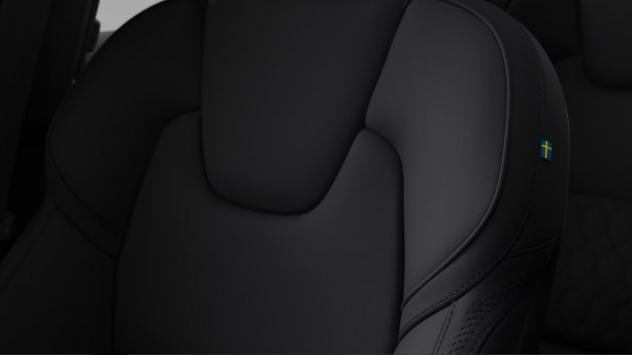 Volvo XC60 B5 AWD automatico Plus Dark - Foto 8