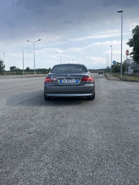 **BMW E92 320d Coupé Automatica – Bilstein/Eibach – 19” – Pelle – Navi – Alpine* - Foto 8