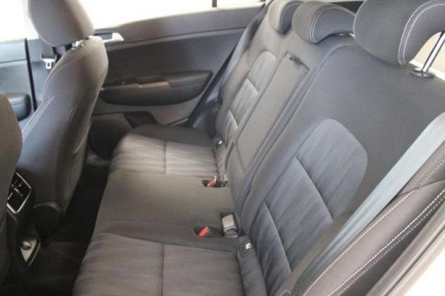 Kia Sportage 1.6 CRDI 136 CV DCT7 2WD Mild Hybrid Business Clas - Foto 9