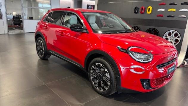 FIAT 600 (2023--) 600 Hybrid 110 CV DCT MHEV La Prima