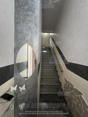 IMMOBILI-IMMOBILE RESIDENZIALE-Via Palestro 5-7-9 - Foto 5