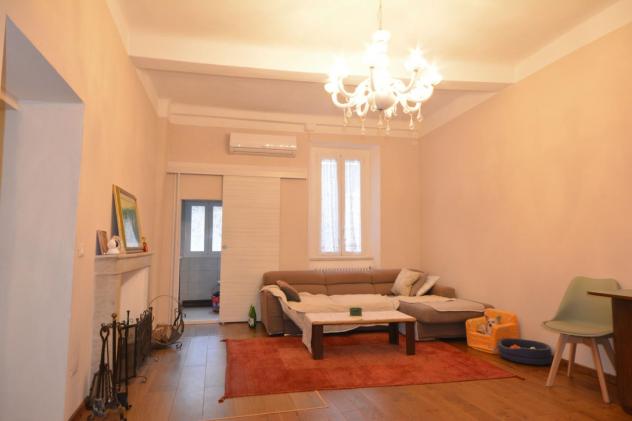 Appartamento in vendita a Lucca 110 mq Rif: 1228568
