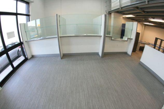 Locale per uffici, banca, assicurazione, commercio