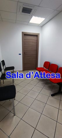 Studio Ufficio con vetrina 15 mq - Utenze Incluse - Foto 5