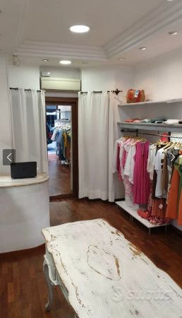 BOLOGNA LOCALE C/1 • Negozi - Locali - Foto 2