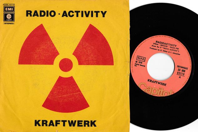 KRAFTWERK - Radioactivity / Antenna - 7'' / 45 giri 1976 Italy Capitol