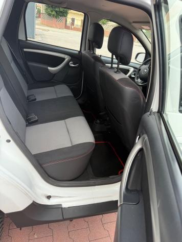 Dacia Duster 1.6 110CV 4x2 benzina anno 2013 km 90.000 - Foto 10