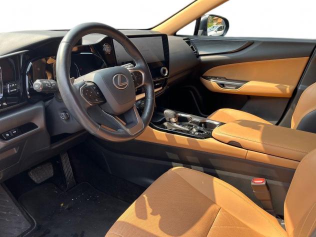 Lexus NX Plug-in Luxury 4WD MY22 - Foto 6