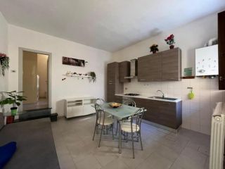 Appartamento in affitto a Buti 50 mq Rif: 1444388