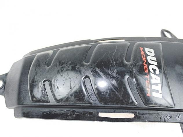 CARENA POSTERIORE SERBATOIO DUCATI MONSTER 696 2008 - 2014 0003412 FUEL TANK REAR FAIRING GOMMA GRAFFIATA - Foto 3