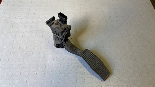 Pedale acceleratore Chevrolet Cruze del 2010 (13252702)