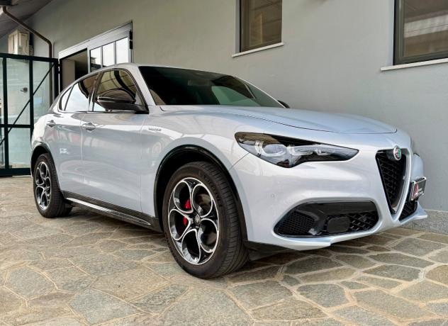 Alfa Romeo Stelvio 2.2 t Veloce Q4 210cv auto - Foto 6
