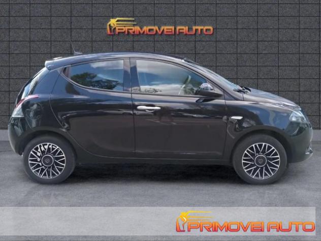 LANCIA Ypsilon 1.0 FireFly 5 porte S&S Hybrid Platino rif. 22942157 - Foto 2