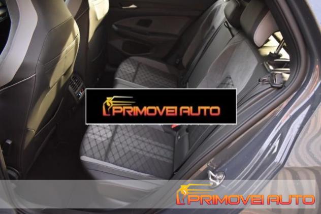 VOLKSWAGEN Golf 2.0 TDI 150 CV DSG SCR 4Motion R-Line rif. 20902793 - Foto 8