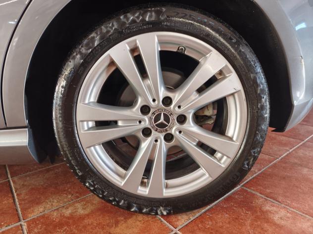 Mercedes-benz A 180 d Sport 1.5 diesel 110CV - Foto 5